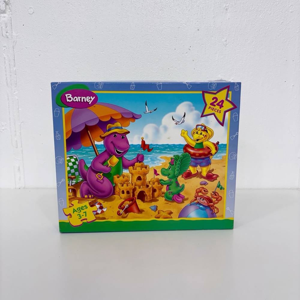 Vintage Barney Beach Puzzle with Baby bop and BJ— 24 pieces COMPLETE